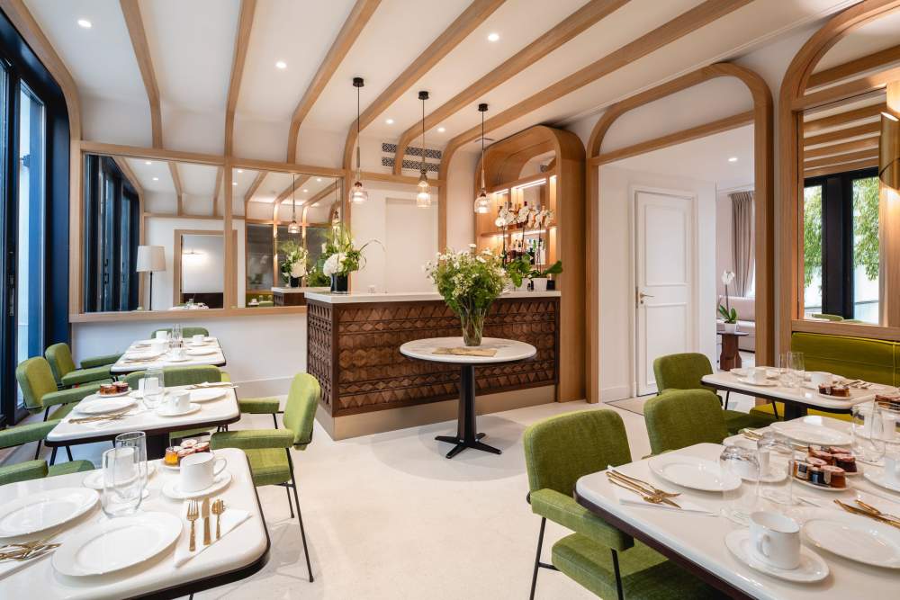 breakfast room 